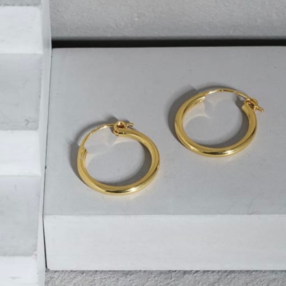 18k Gold Plating Over Solid 925 Sterling Silver Smooth Round Hoop Earring